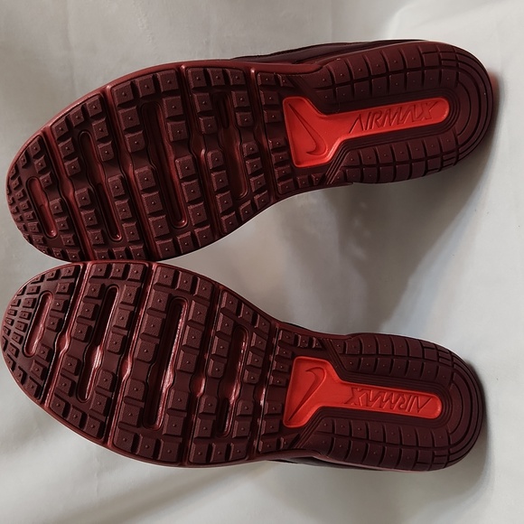 Nike Air Max Fury Burgundy Running Sneakers (M Size 9) - Picture 10 of 11